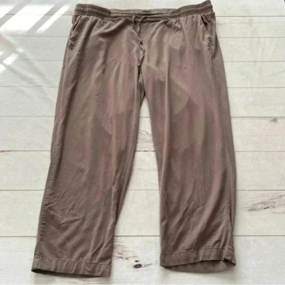 Torrid Womens  2T brown drawstring pants - Picture 1 of 11